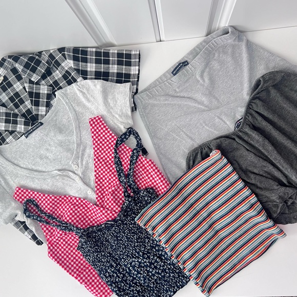 Brandy Melville Other - FOR SALE - Bundle of 6 Brandy Melville items - Make Me An Offer!
